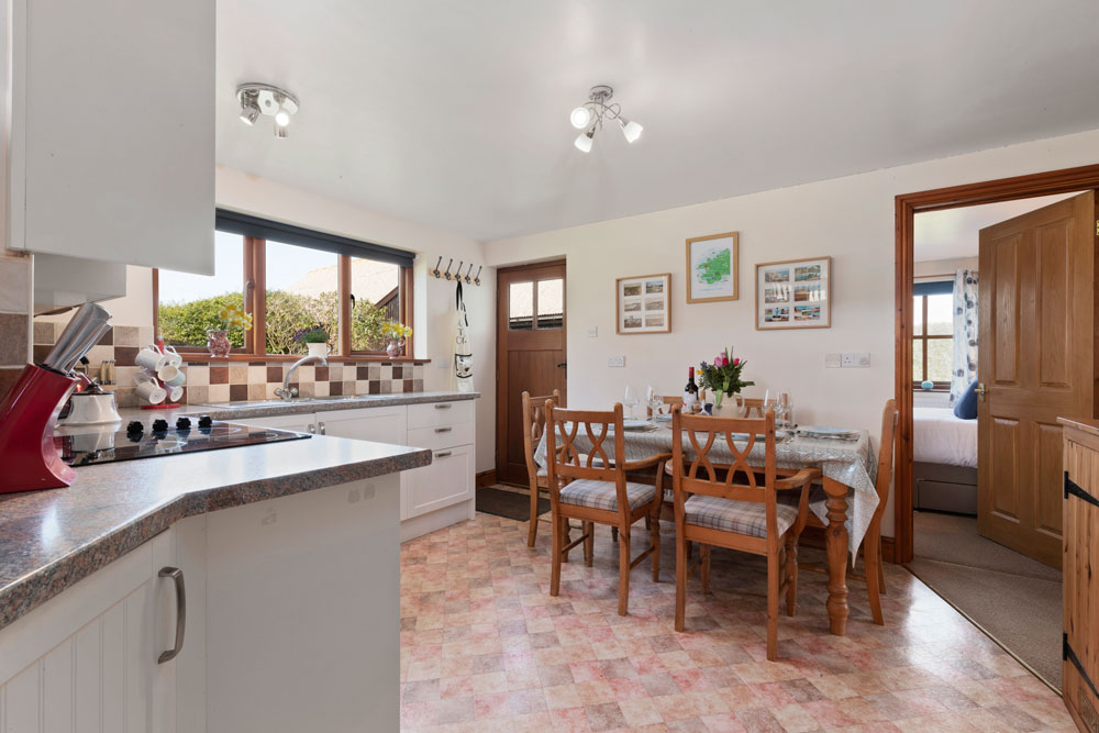 Y Bwthyn Holiday Cottage Pembrokeshire - Kitchen